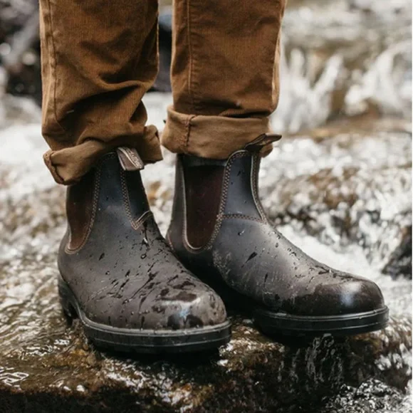 Blundstone #500 Pre-Loved Original Chelsea boot. Stout Brown - Picture 2 of 12